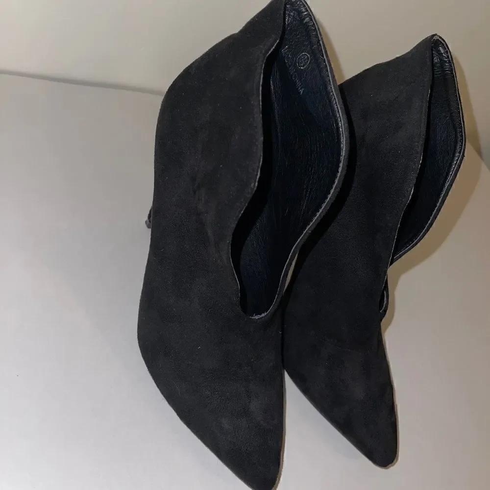Fashion Nova Black booties